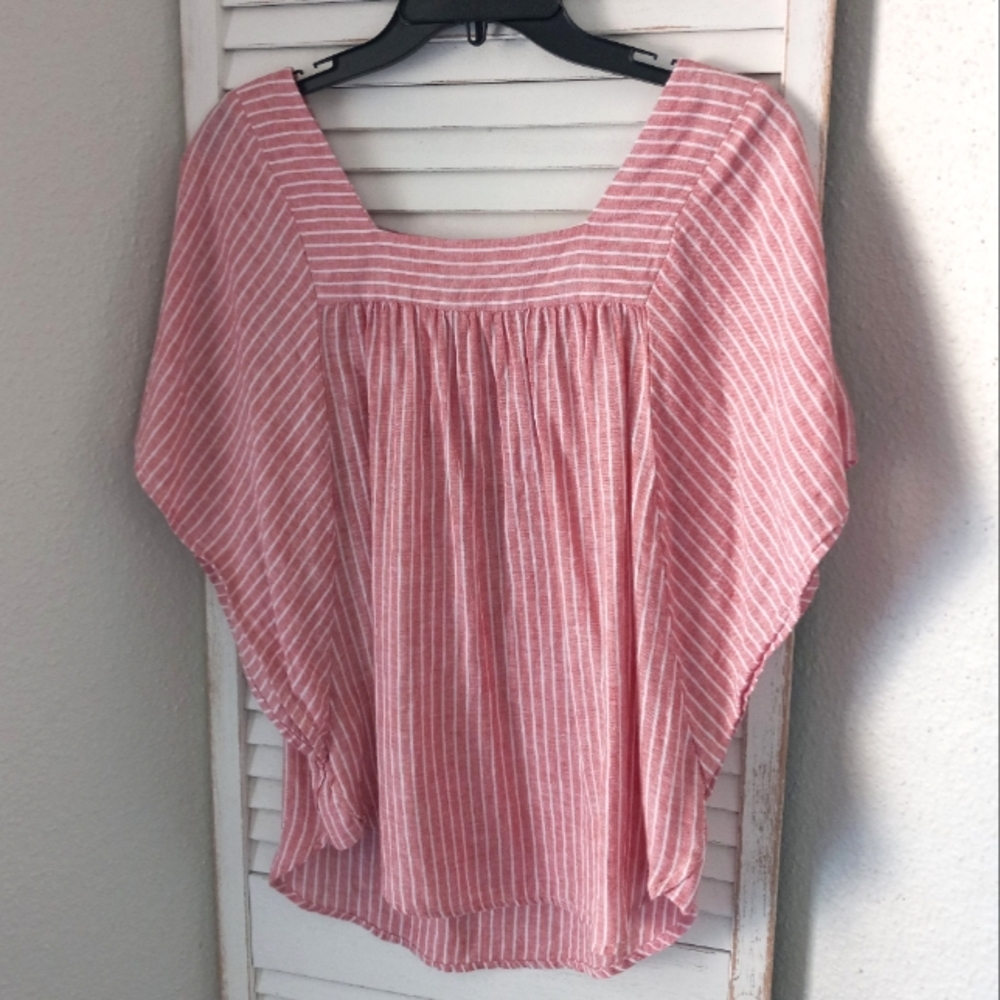 Beachlunchlounge Zoey Linen Butterfly Blouse.